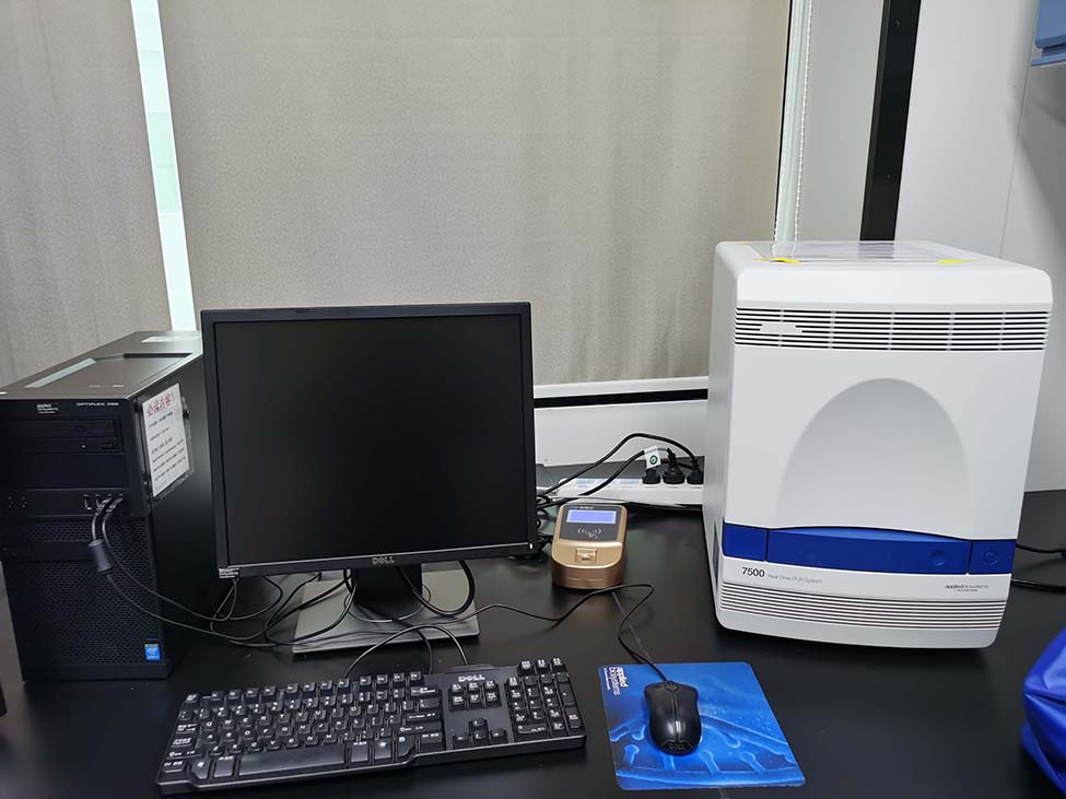 荧光定量PCR仪   ABI 7500.jpg